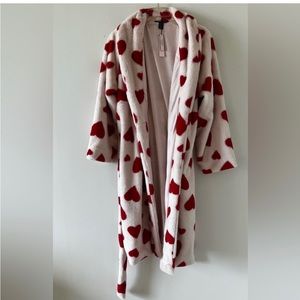 Victoria’s Secret Fleece Heart Robe